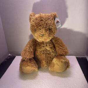 Jellycat London Finnegan Bear Plush Toy Brown Soft Stuffed Animal